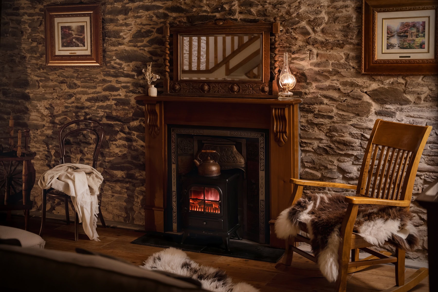 03-Pipers-Cottage-Interior-Open-Plan-Living-Room-05-5826