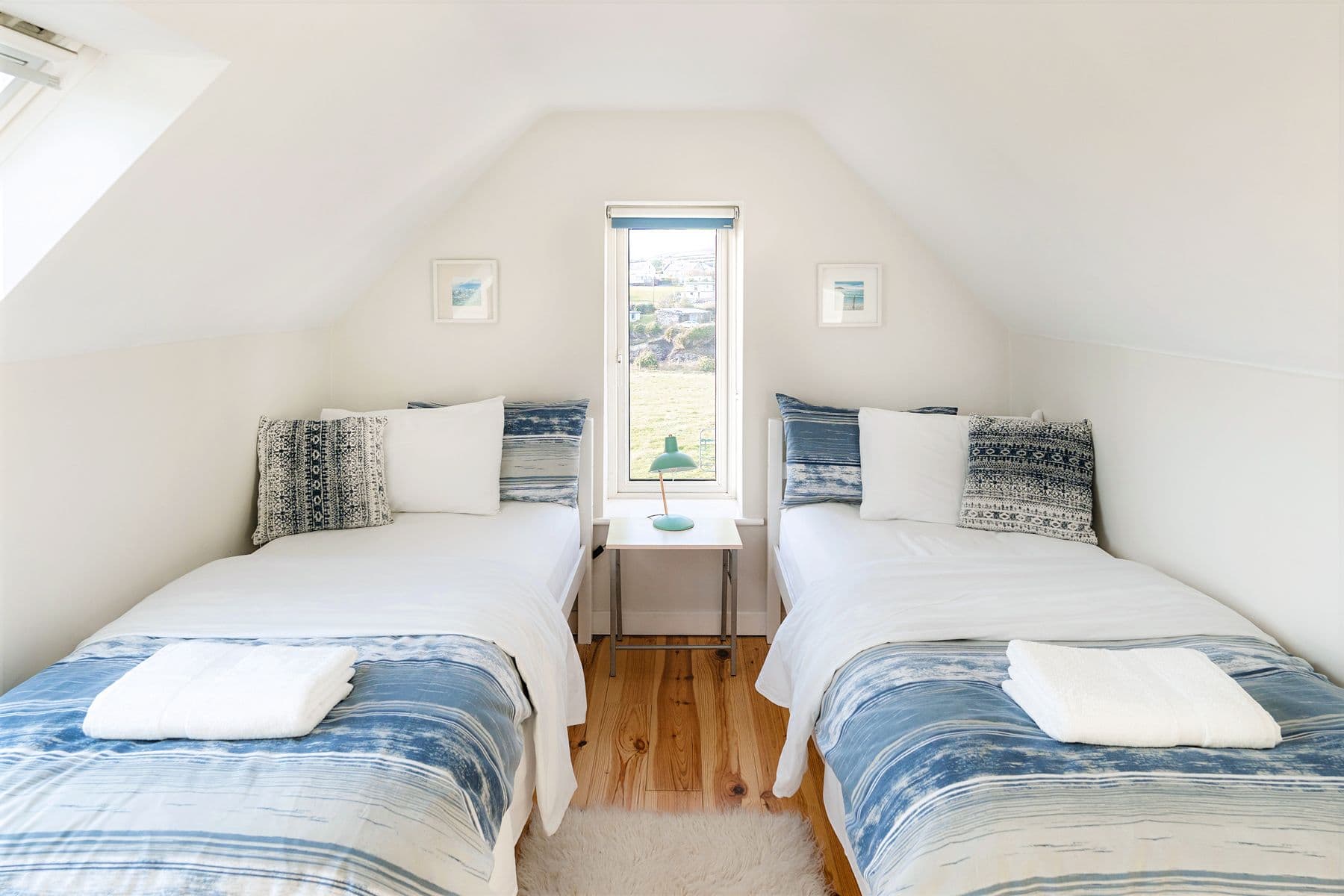 11-Ocean-Blue-Interior-First-Floor-Two-Singles-Bedroom-01
