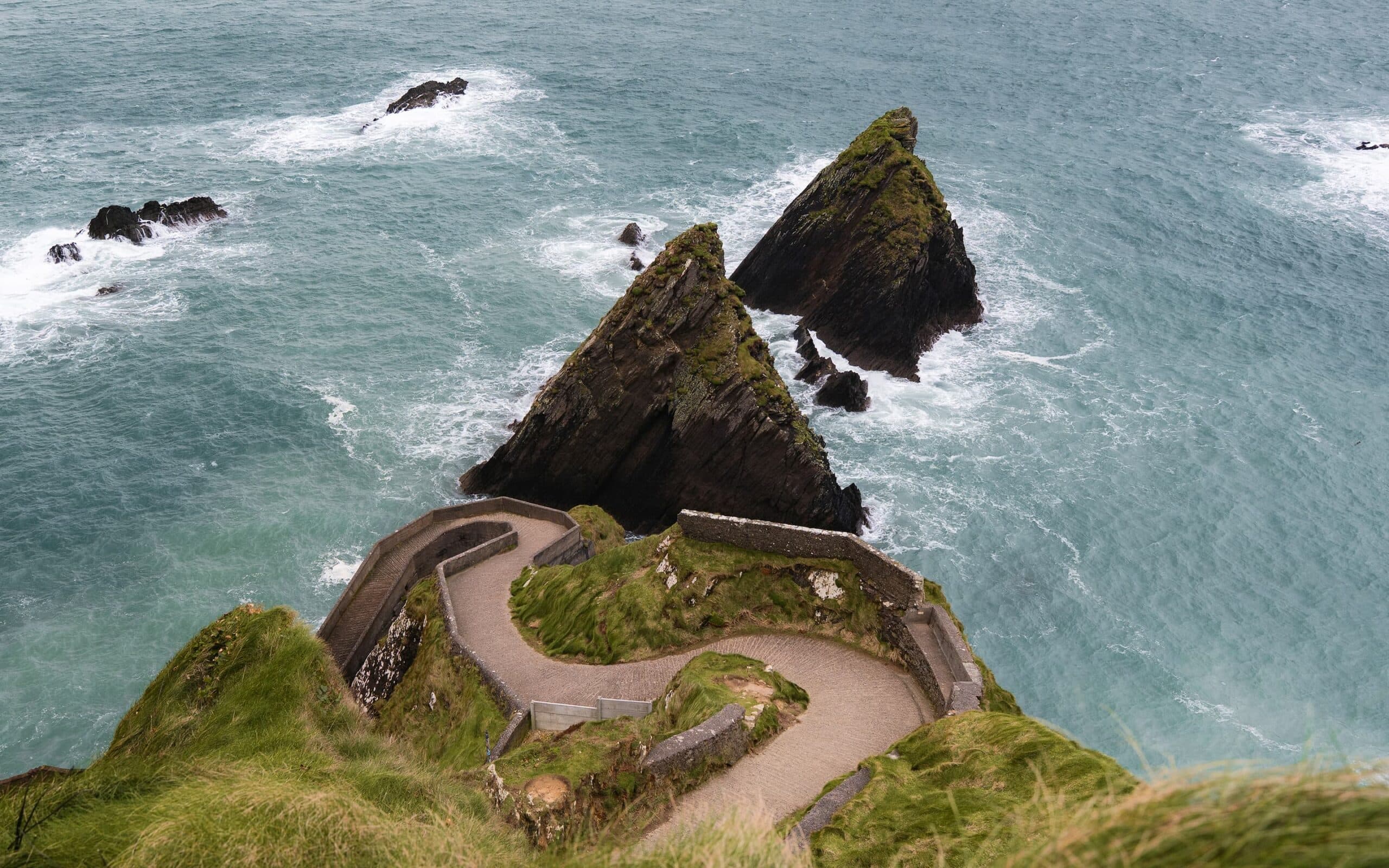 Sanctuary-Cottages-Location-Dunquin-Pier