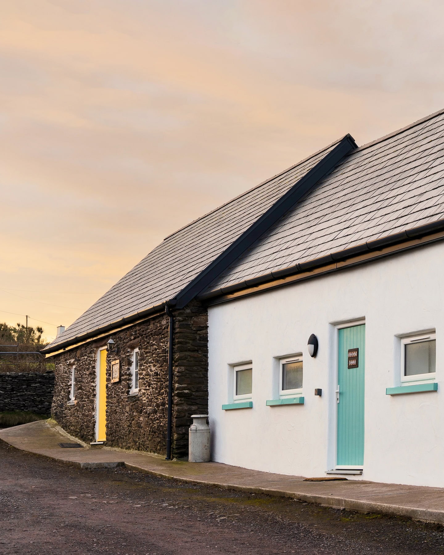 sanctuary-cottages-exterior-1800×1440